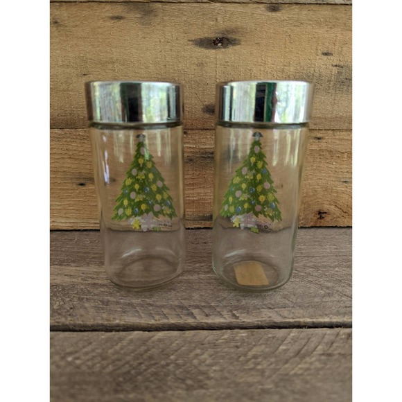 Vintage Action Industries Glass Christmas Tree Salt and Pepper Shakers - Picture 2 of 9